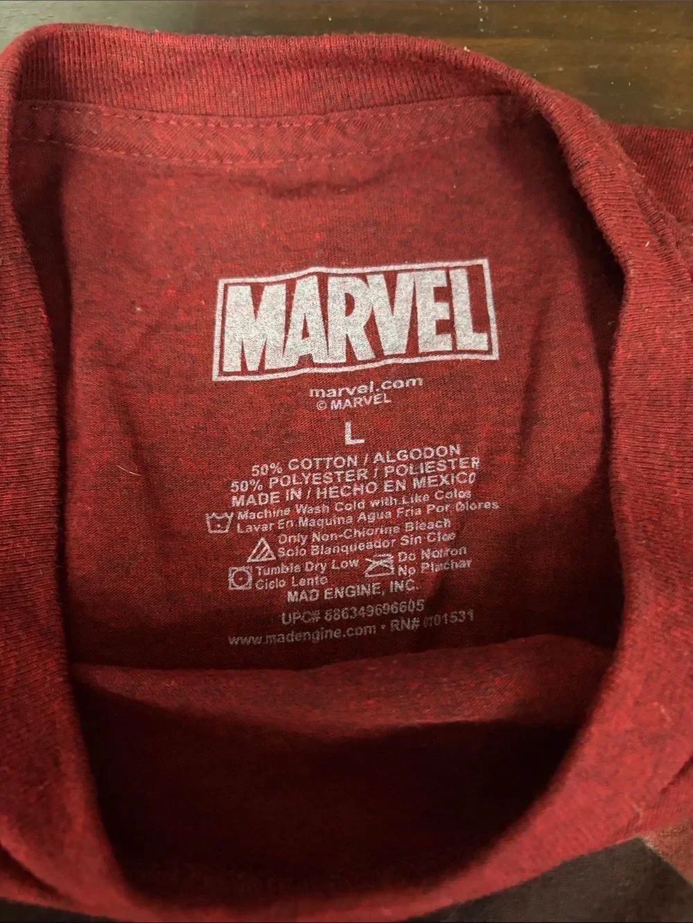 Deadpool Marvel t-shirt large - Picture 3 of 4